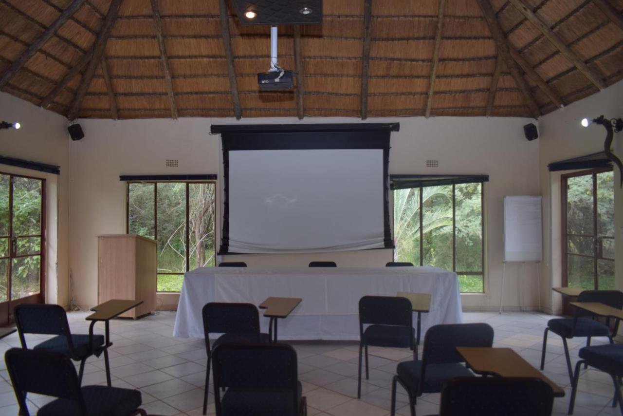 Copacopa Lodge And Conference Centre Punda Maria ภายนอก รูปภาพ